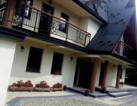 Gosciniec W Zakopanem Homestay *